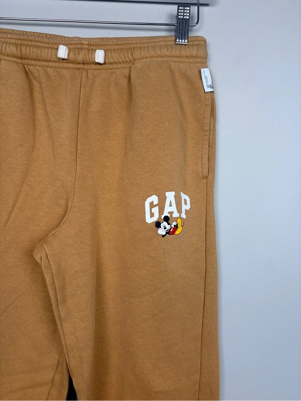 Gap x‎ Disney Mickey Mouse Jogger Sweatpants Kids XXL 14-16 Tan Fleece Logo